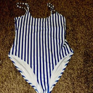 Cute striped old navy swimsuit size Large